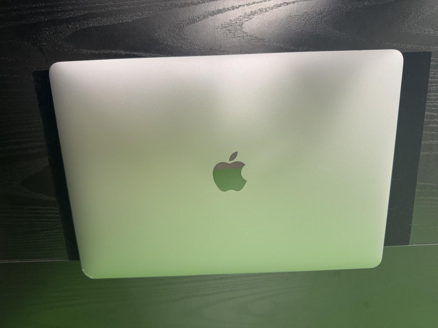 MacBook Pro 2017 (No Touch Bar) - 13 inch - Product Guide, Specs
