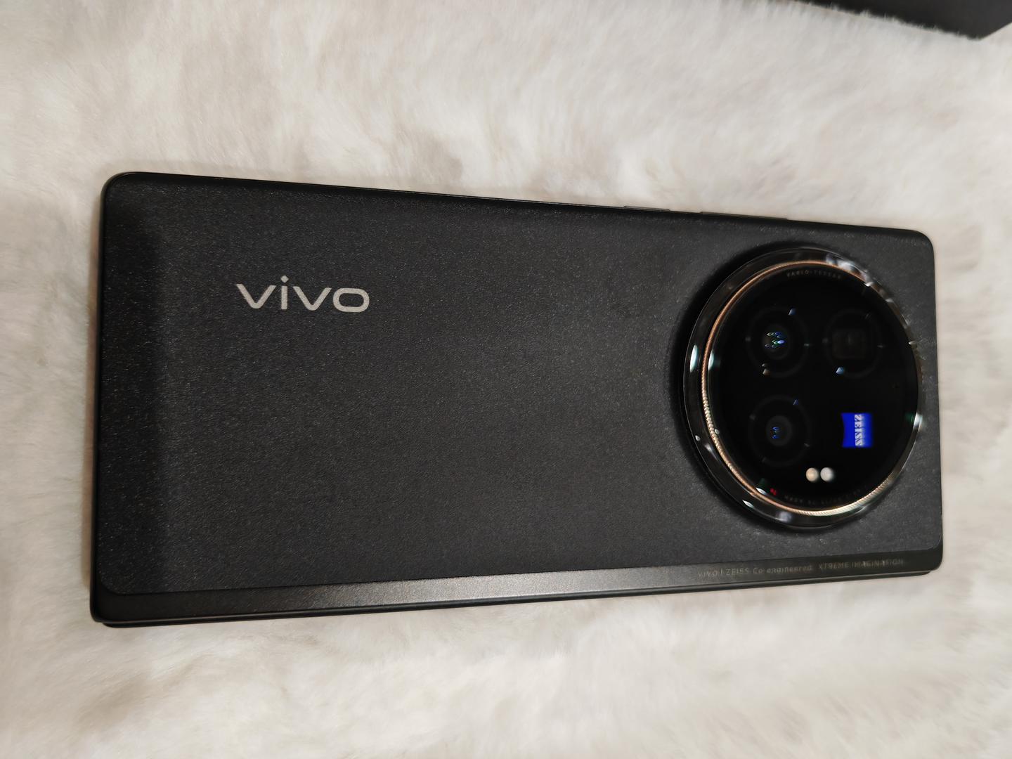 vivo X Fold3 Pro, color Black