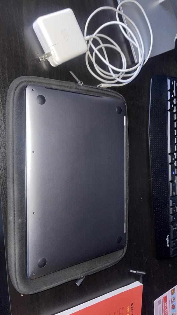 MacBook Pro 2017 (With Touch Bar) - 13", color Gray