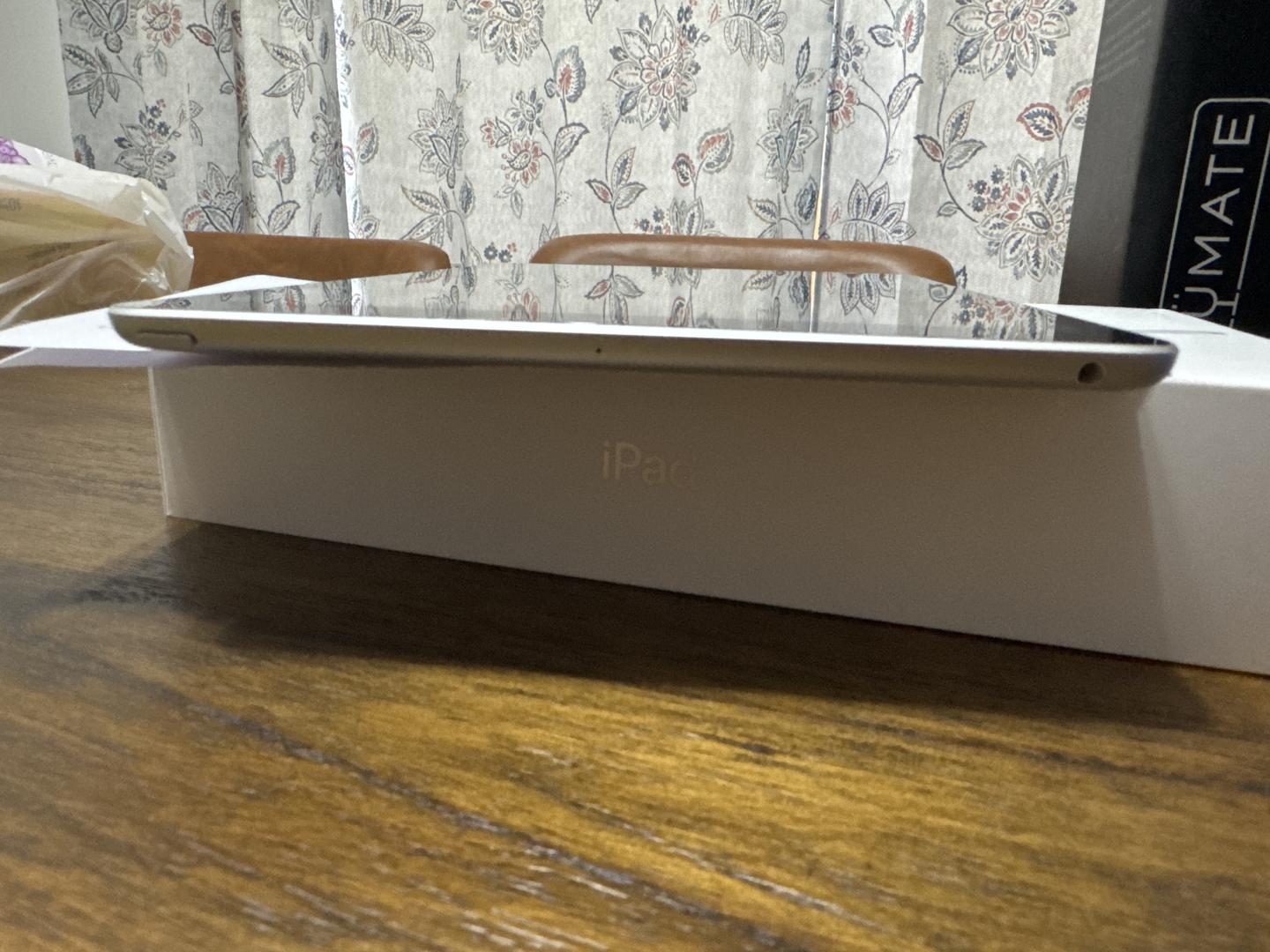 Apple iPad 9th Gen, color Silver