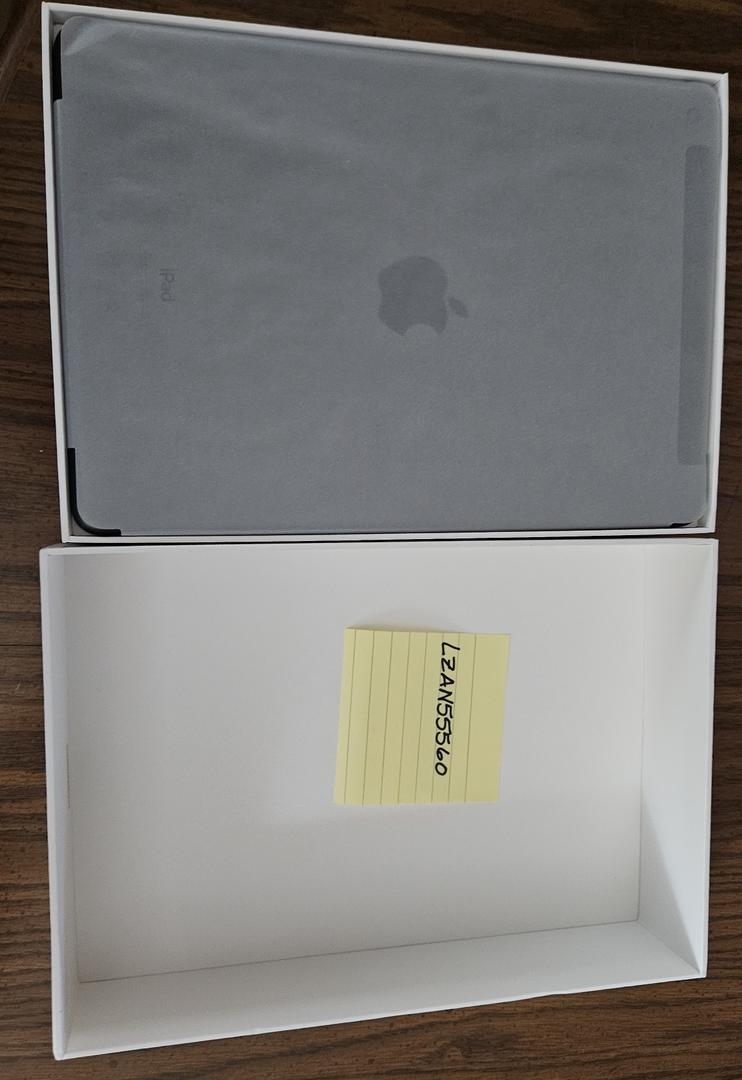 Apple iPad 9th Gen, color Gray