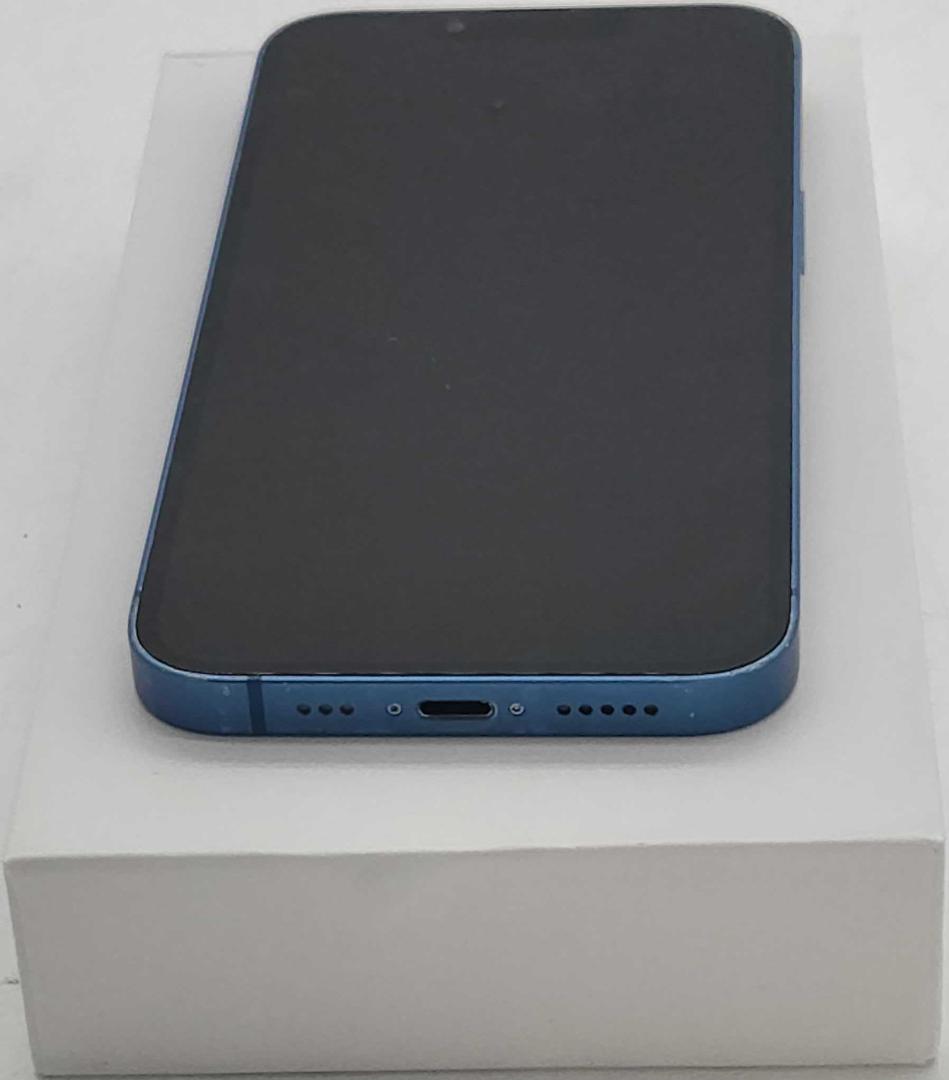 Apple iPhone 13, color Blue