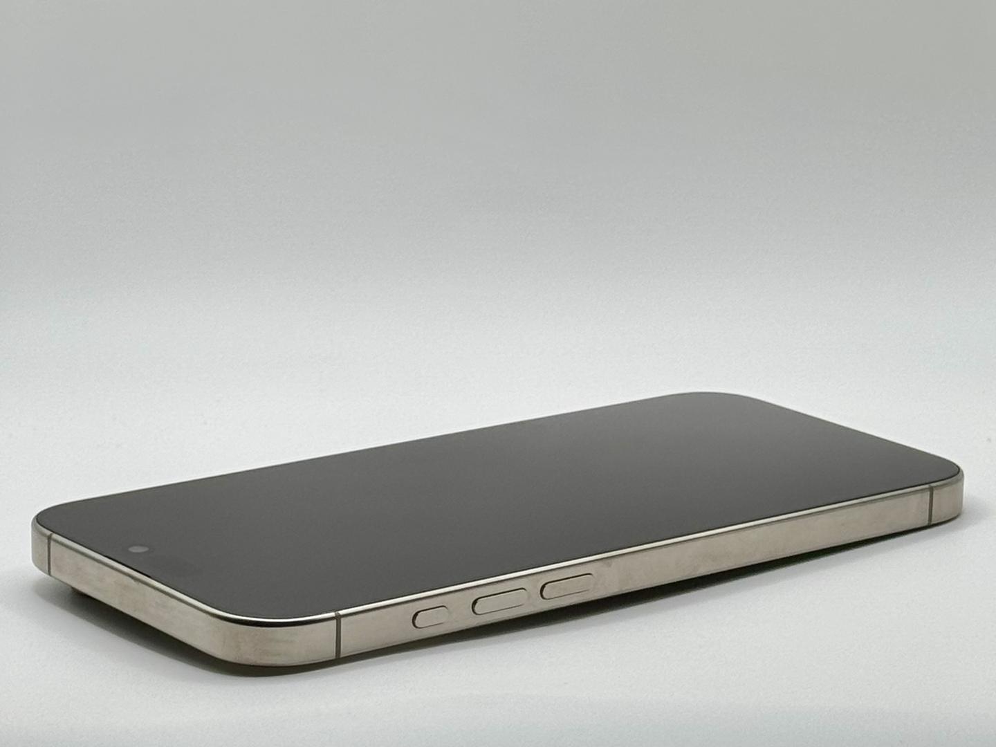 Apple iPhone 16 ProMax シルバー ジャンク iPhone 16 Pro Max 中古一覧｜SIMフリー・キャリア - 価格.com Apple