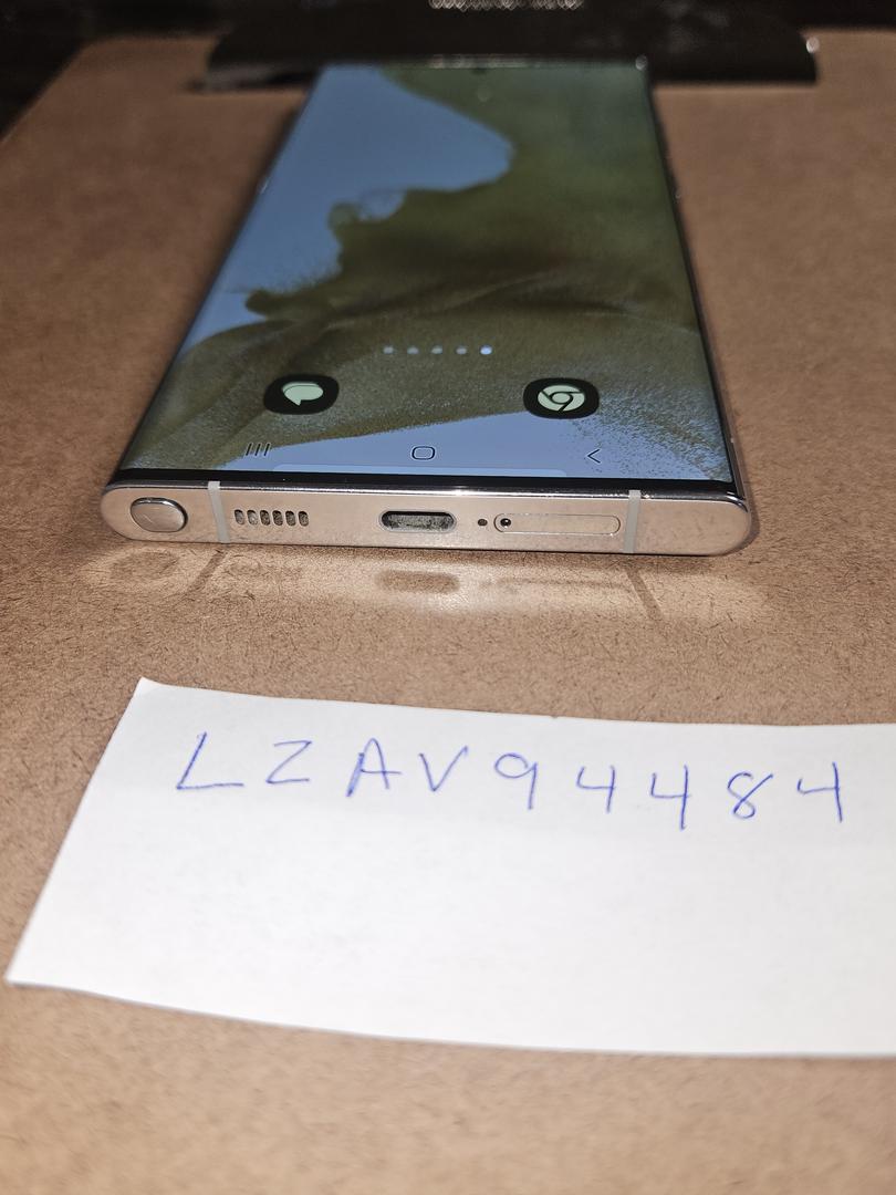 Samsung Galaxy S22 Ultra, color White