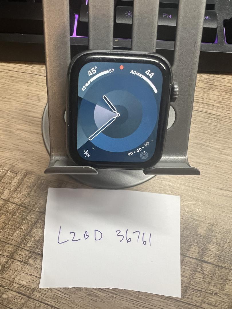 Apple Watch Series 4 44mm, color Gray