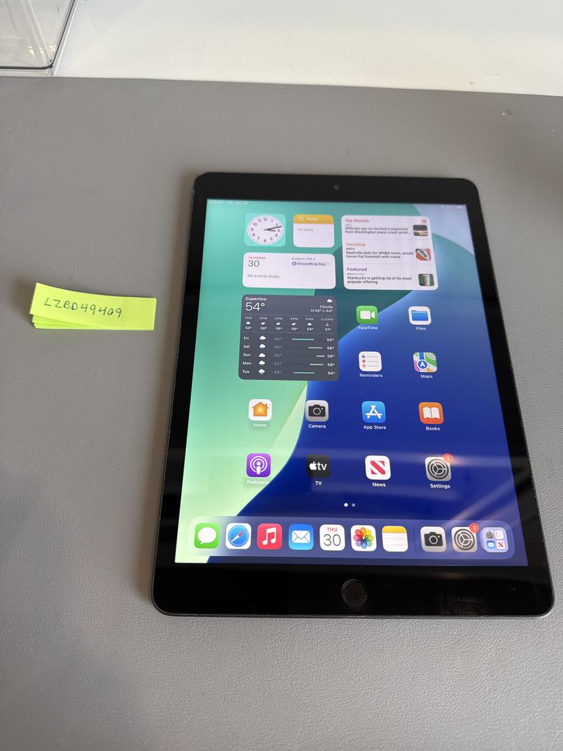 Apple iPad 9th Gen, color Gray