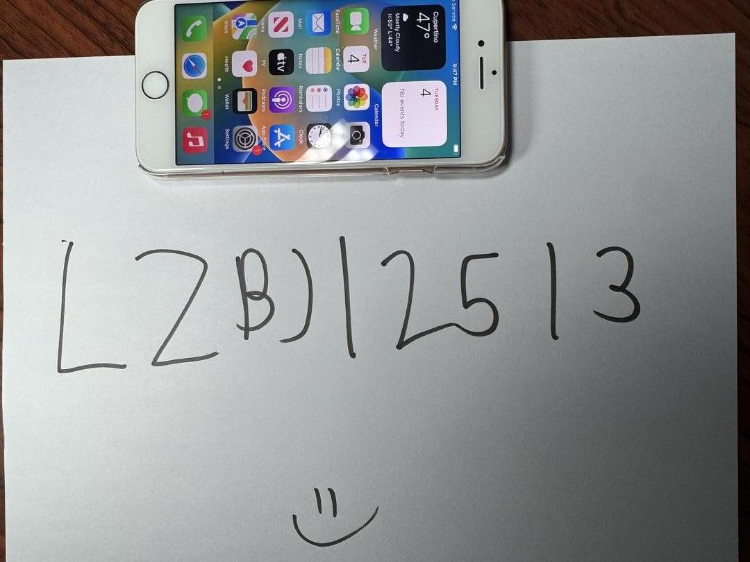 Apple iPhone 8, color Gold