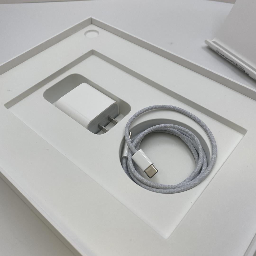 Apple iPad 10th Gen, color Silver