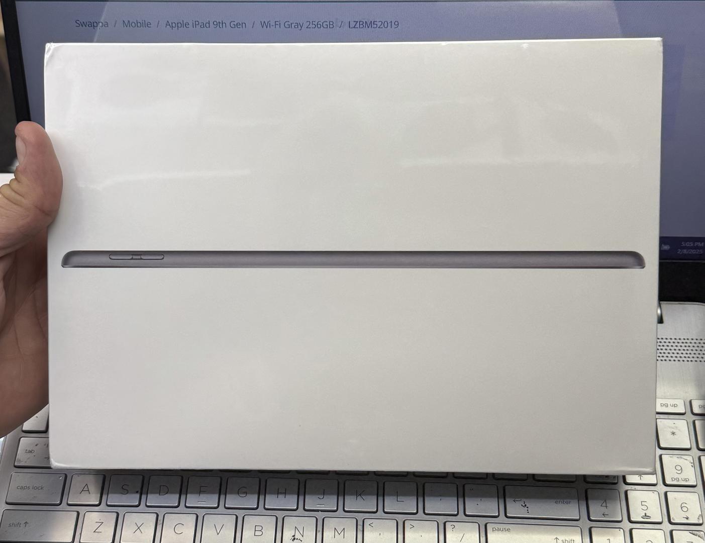 Apple iPad 9th Gen, color Gray