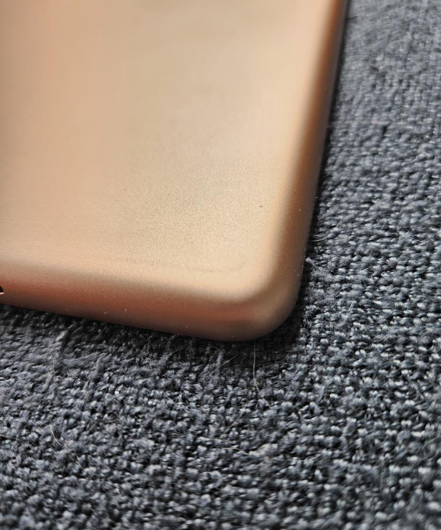 Apple iPad 6th Gen, color Gold