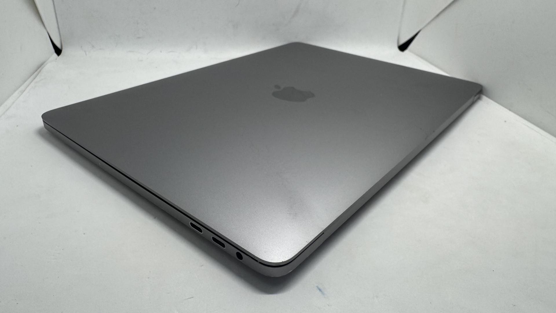 MacBook Pro 2018 (With Touch Bar) - 13", color Gray