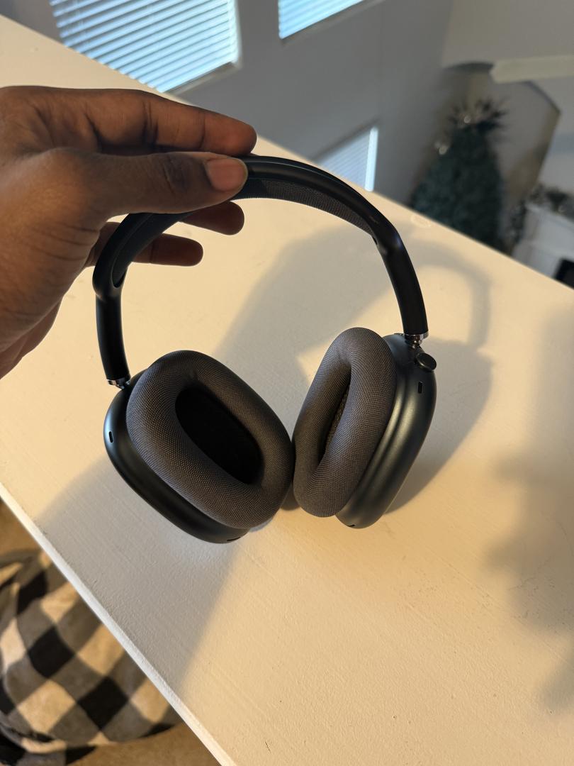 Apple AirPods Max USB-C - Midnight - LZBV24549 - Swappa