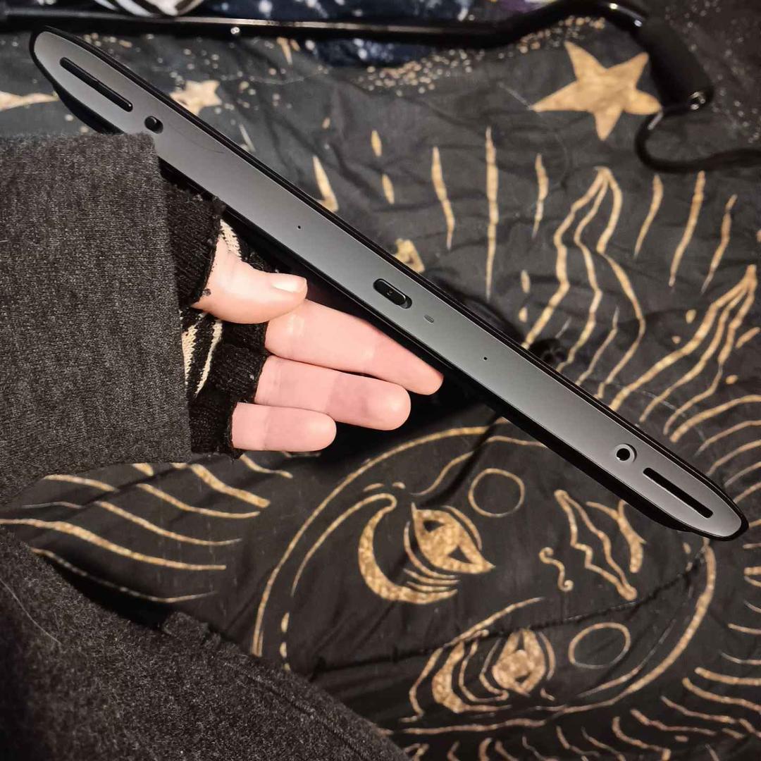 Wacom MobileStudio Pro 16", color