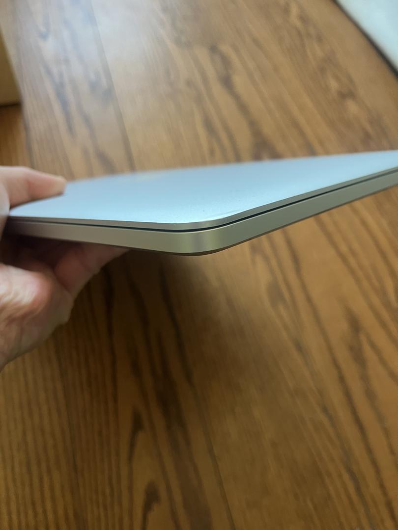 アップルページ 13.3インチMacBook Pro 2.0GHzクアッドコアIntel Core i5 Retina
