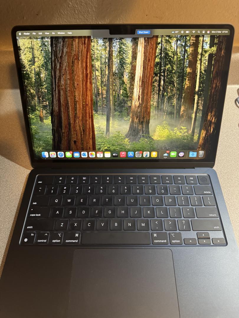 MacBook Air 2024 (M3) - 13", color Midnight