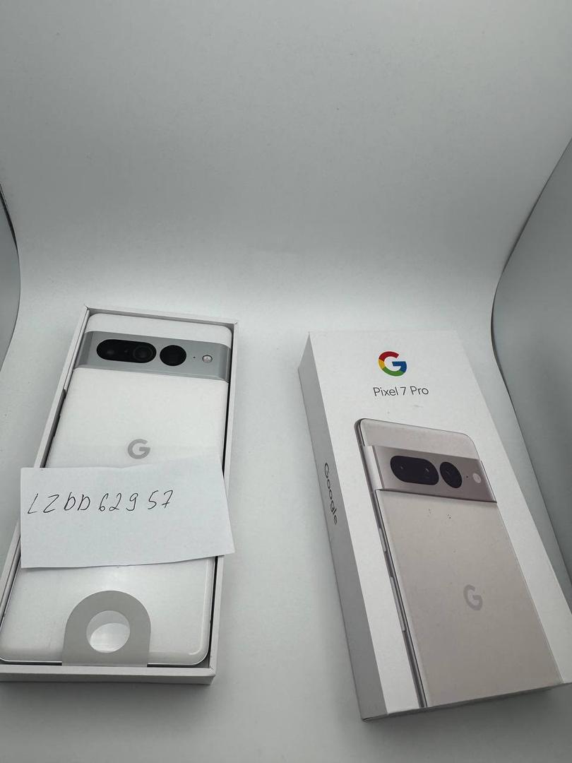 Google Pixel 7 Pro, color Snow