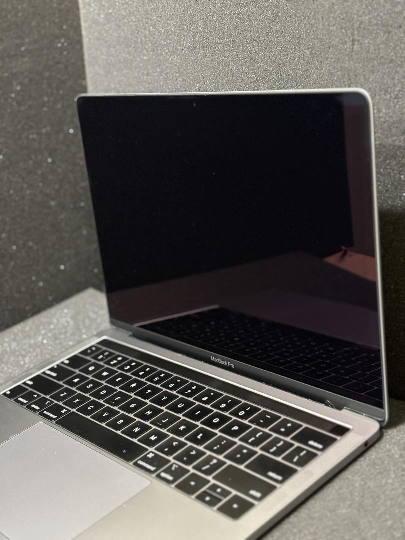 MacBook Pro 2019 - 13 inch - Product Guide, Specs, Prices, and