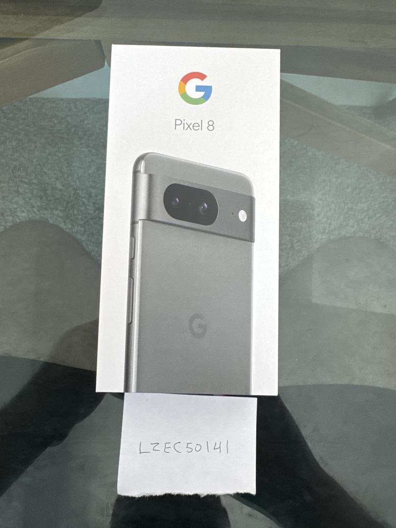 Google Pixel 8, color Hazel