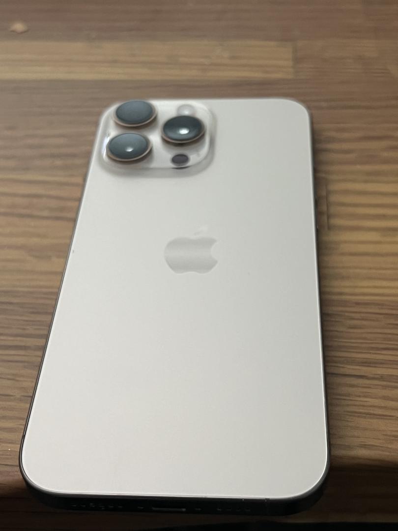 Apple iPhone 16 Pro Max, color Desert