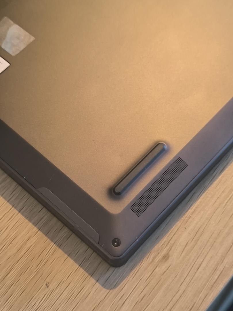 Lenovo ThinkBook, color