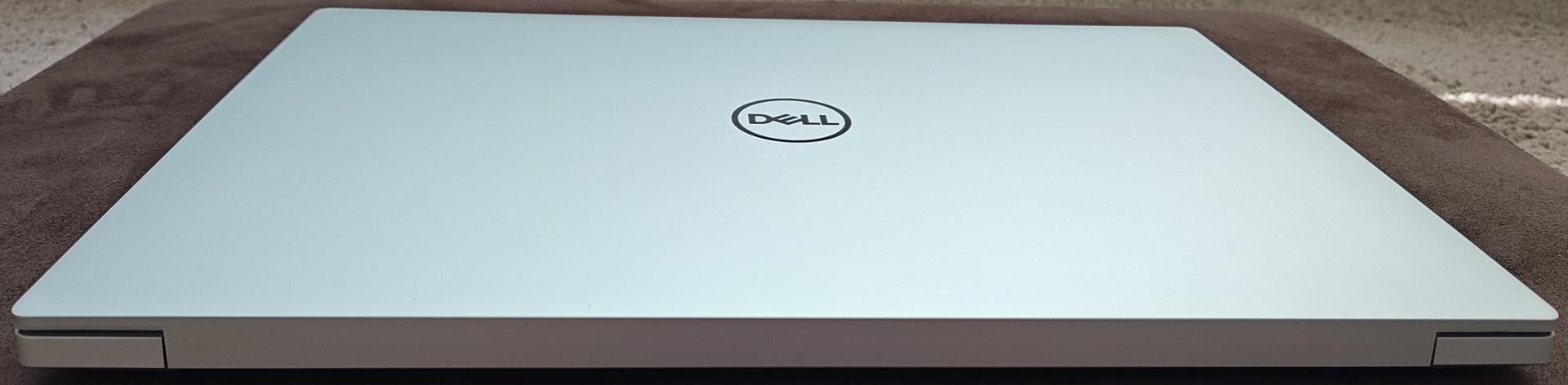 Dell XPS 16 9640 (2024), color Platinum