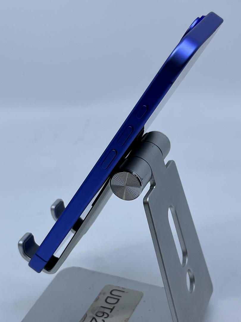 Apple iPhone 16, color Ultramarine