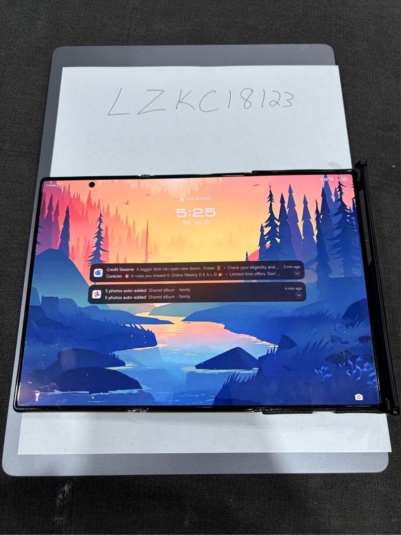 Huawei Mate XT Ultimate, color Black