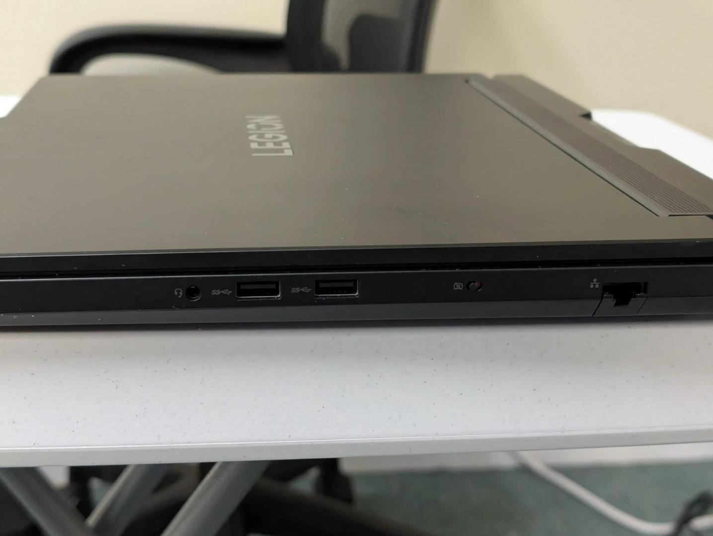 Lenovo Legion Pro 5i Gen 10 16", color Grey