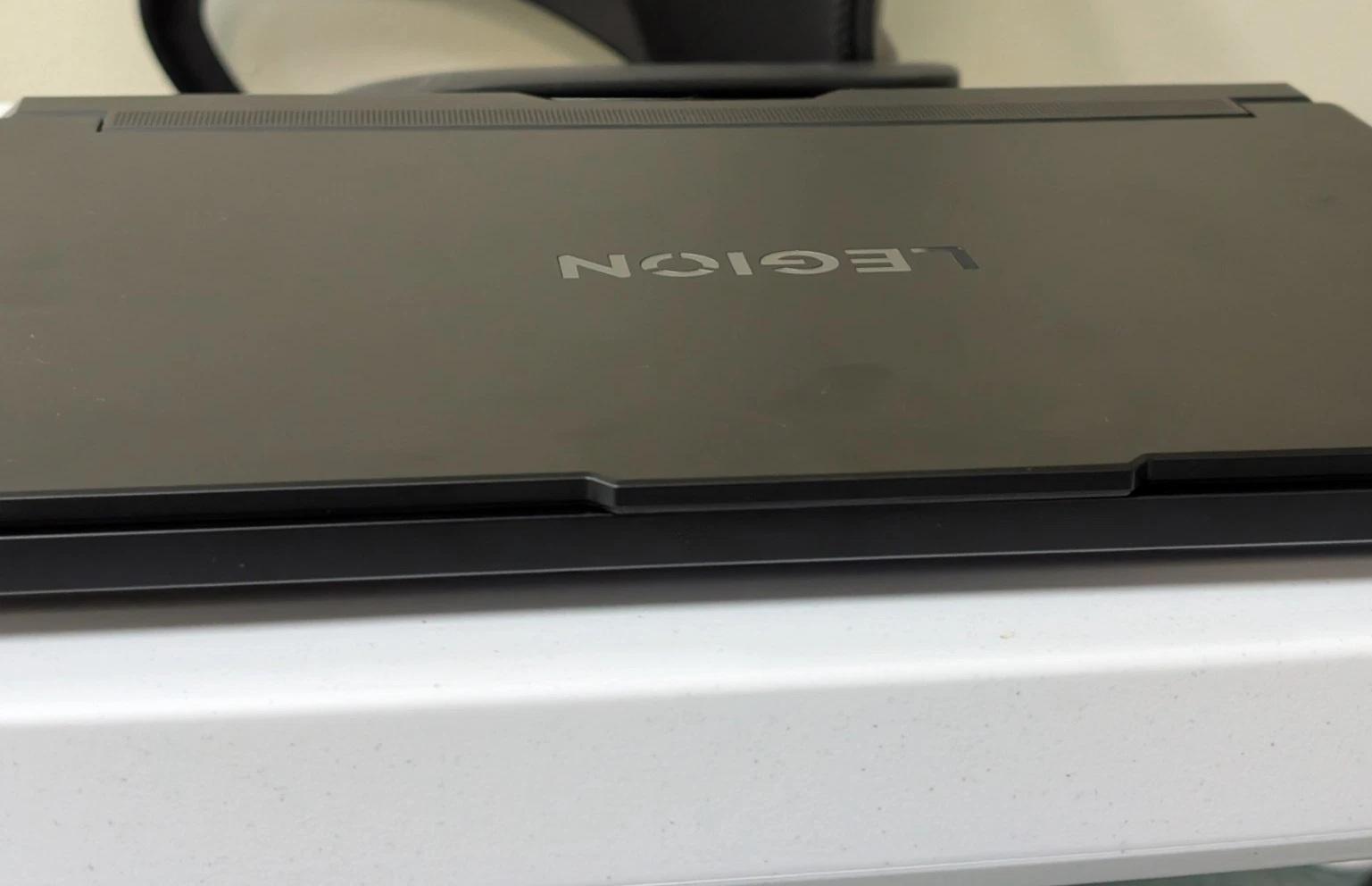 Lenovo Legion Pro 5i Gen 10 16", color Grey