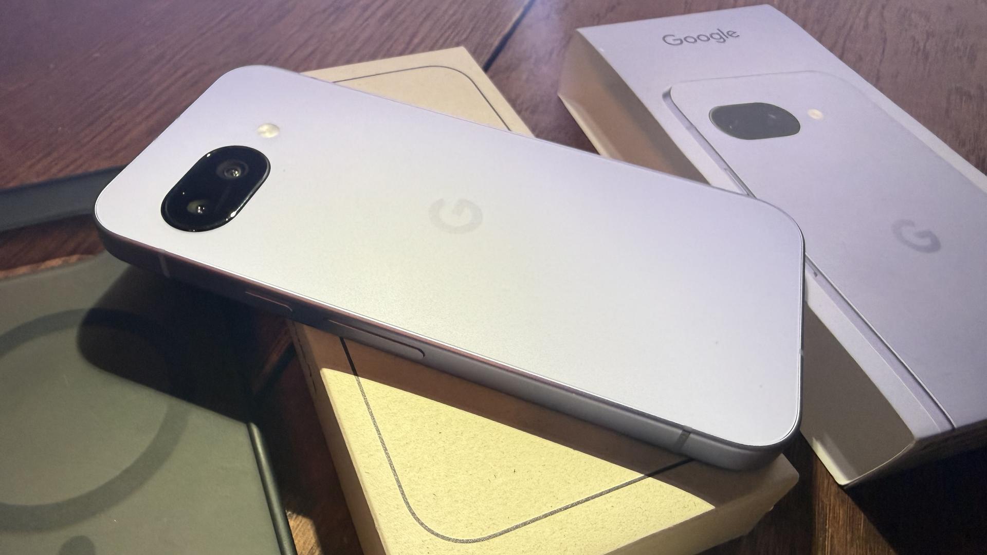 Google Pixel 9a, color Iris