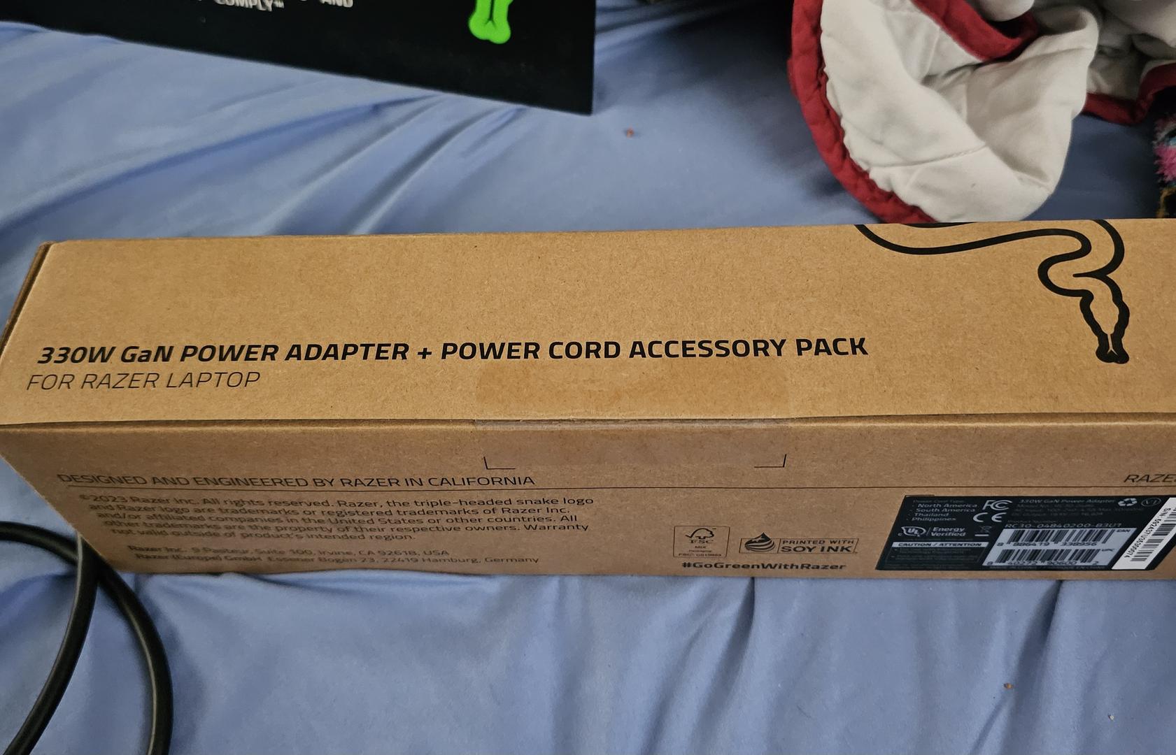 Razer Blade 16" 2025, color Black