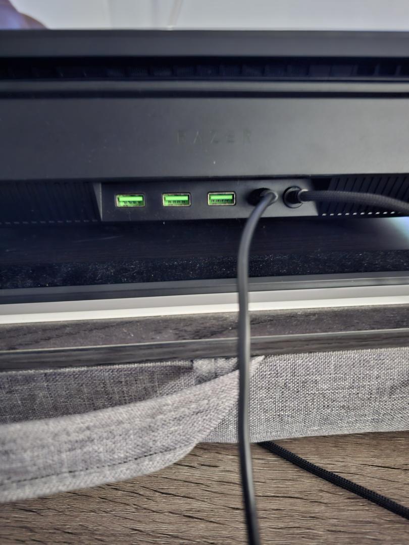 Razer Blade 16" 2025, color Black