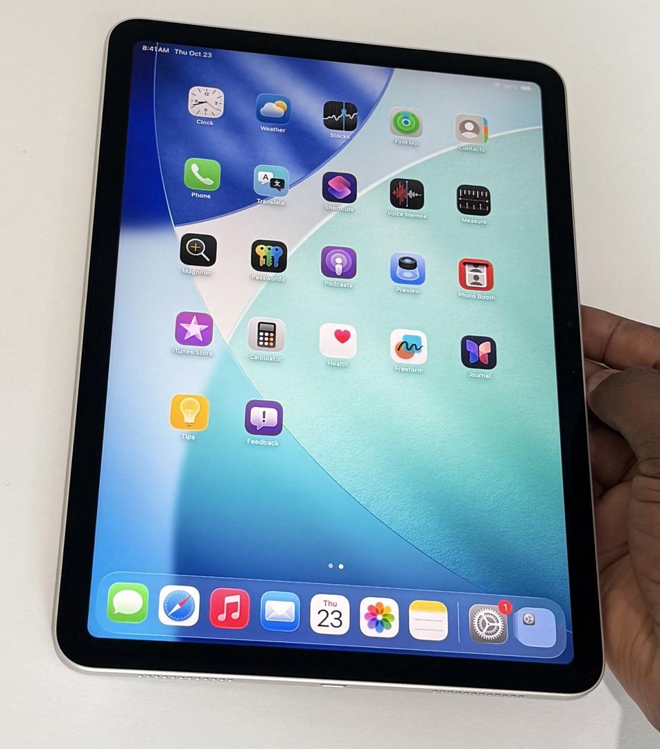 Apple iPad Air 11" (M3) 2025, color Starlight