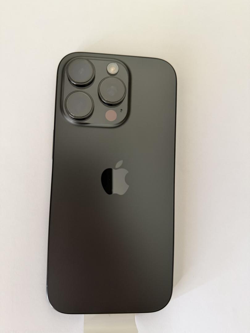 Apple iPhone 16 Pro, color Black