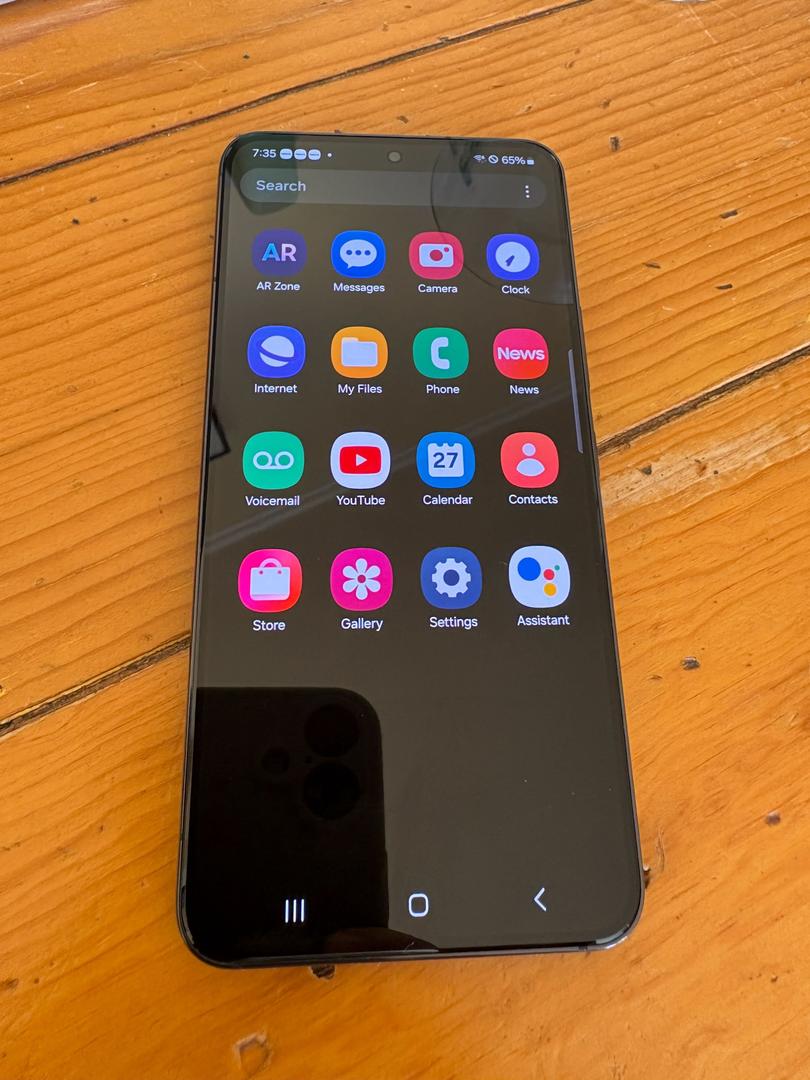 Samsung Galaxy S22, color Black