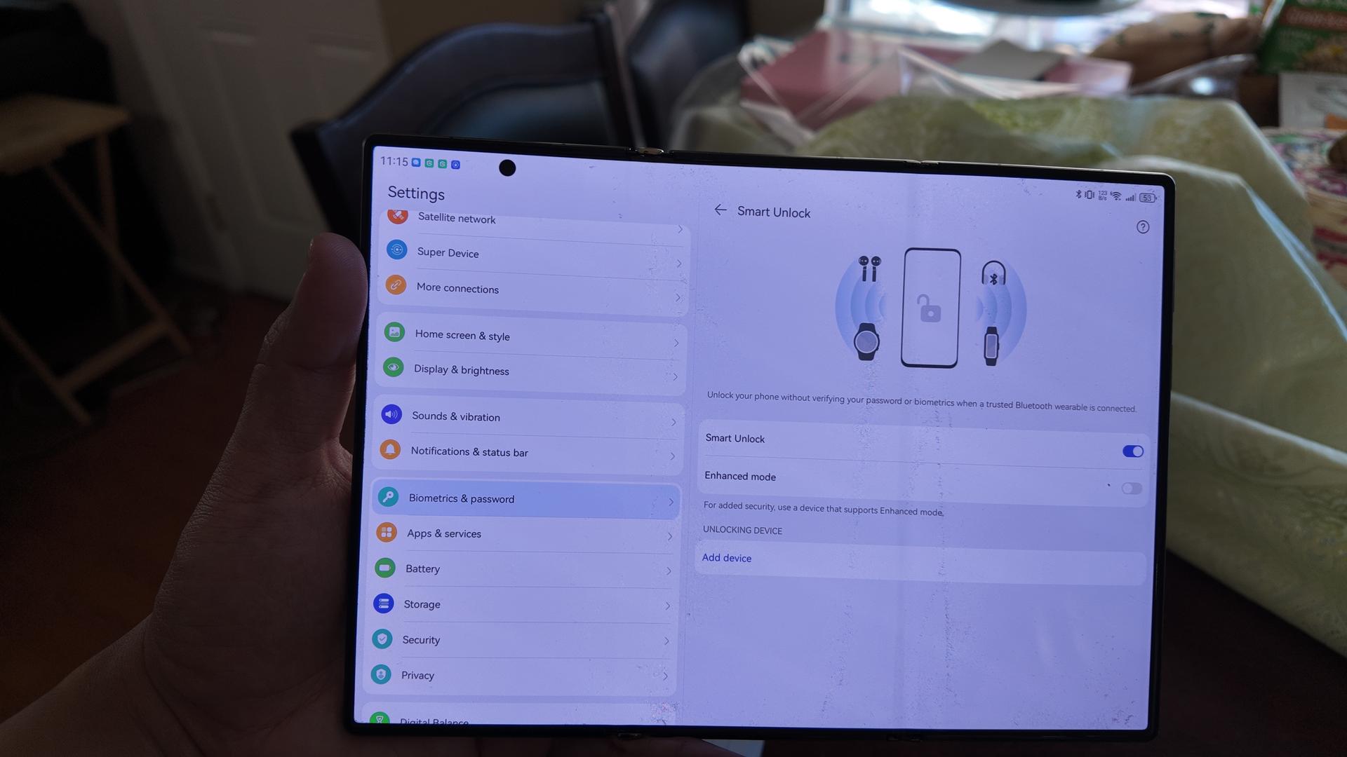 Huawei Mate XT Ultimate, color Red