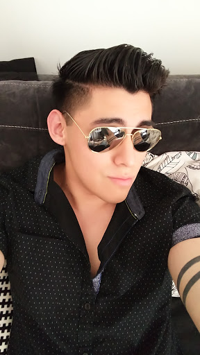 Danny R.