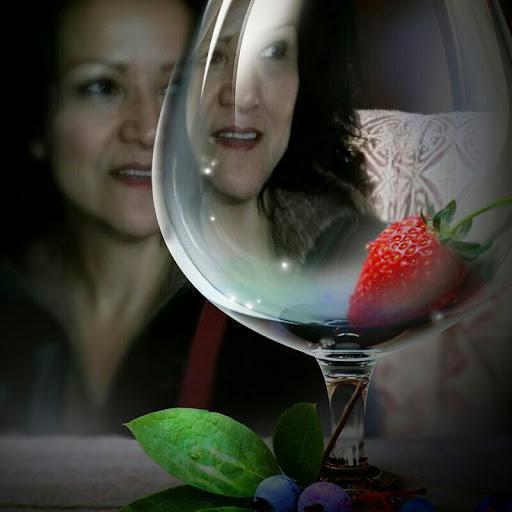 Cece M