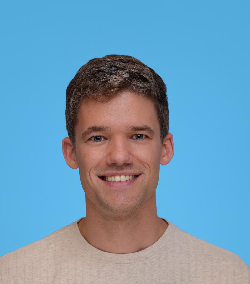 Zach H.